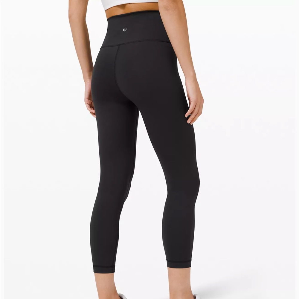 Lululemon wunder under crop